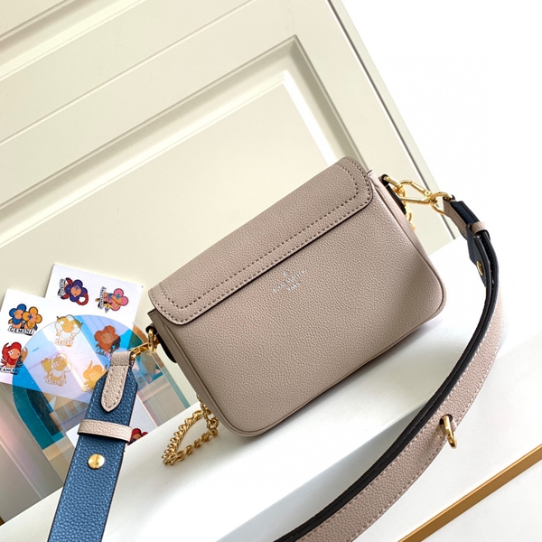 ルイヴィトンバッグ側面デザイン